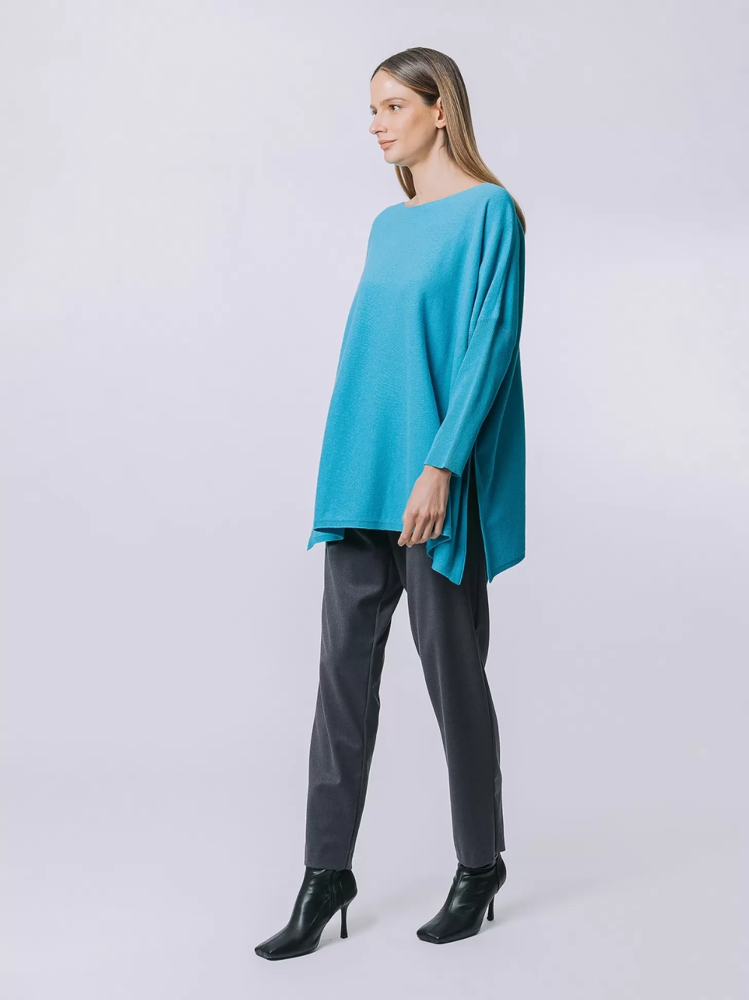 Women Martino Midali Gentle Touch Sweater