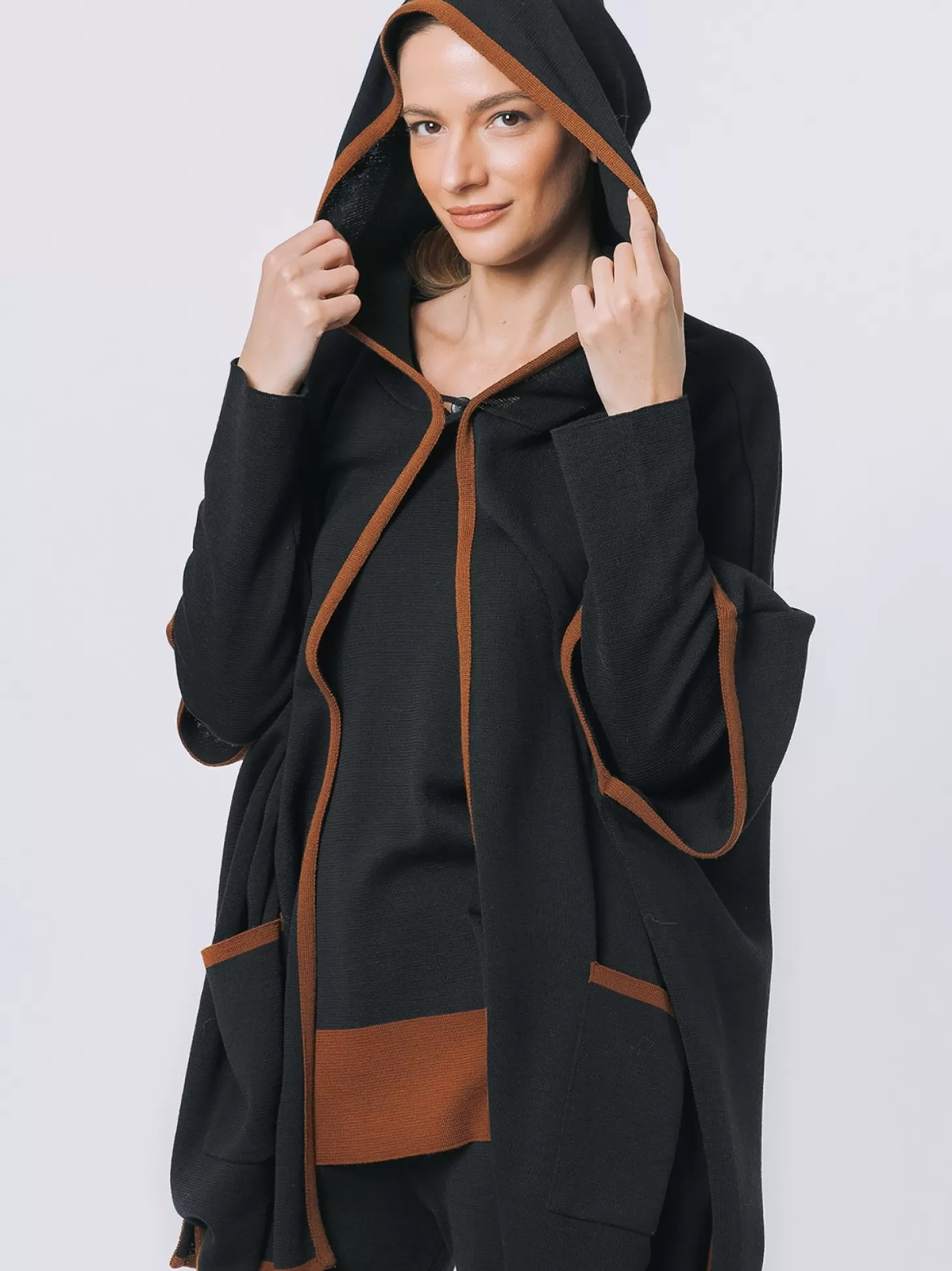 Women Martino Midali Knitted Cape With Hood